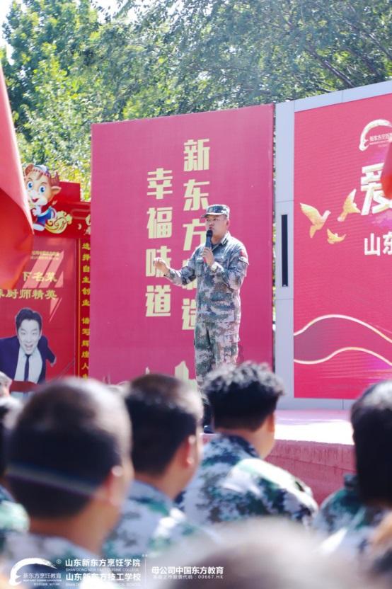 排名第一直博的厦大学生,在飞机上出手了